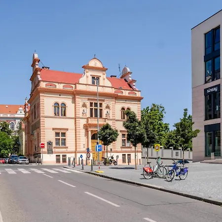 Apartamento Blueground Holesovice View Nr Vltava Prg-58