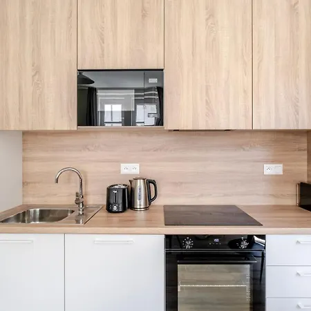 Apartamento Blueground Holesovice View Nr Vltava Prg-58 *